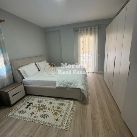 Tirane, jepet me qera apartament 2+1 Kati 4, 100 m² 480 € (Fresku)