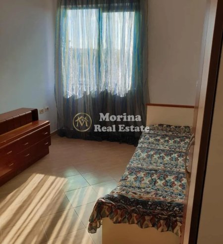 Tirane, jepet me qera apartament 2+1 Kati 5, 85 m² 400 € (Fresku)