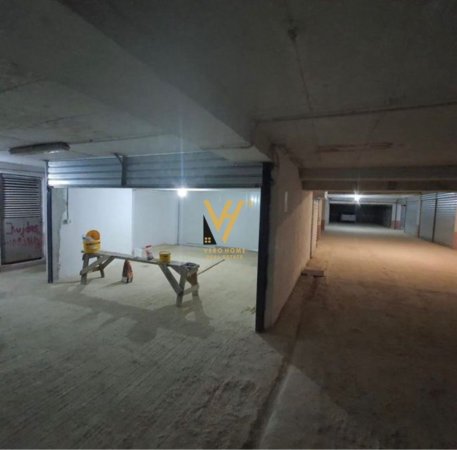 Tirane, shitet garazh | post parkimi Kati -1, 40 m² 38.000 € (ALI DEMI)