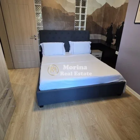 Tirane, jepet me qera apartament 2+1 Kati 1, 75 m² 1.600 € (Myslym Shyri)