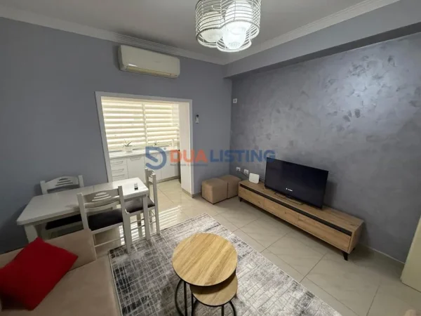Tirane, jepet me qera apartament 1+1+Aneks+Ballkon Kati 2, 80 m² 550 € (Bar Oslo – Rruga Bardhyl)
