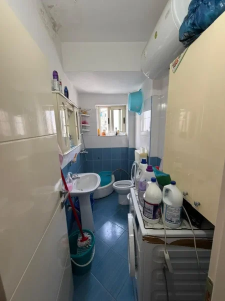 Durres, shitet apartament 2+1+Ballkon Kati 3, 75 m² 115.000 € (Stacioni i Trenit)