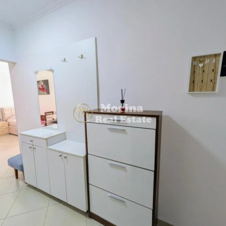 Tirane, jepet me qera garsonier Kati 4, 40 m² 500 € (Rruga e Kavajes)