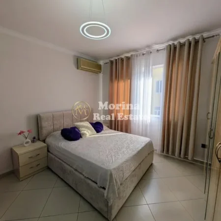 Tirane, jepet me qera garsonier Kati 4, 40 m² 500 € (Rruga e Kavajes)