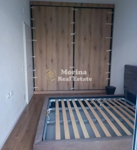 Tirane, jepet me qera apartament 1+1 Kati 2, 54 m² 450 € (Fresku)