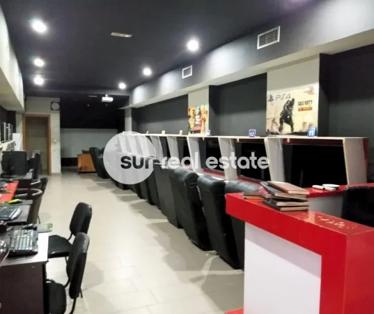 Shkoder, shitet ambjent biznesi Kati -1, 70 m² 130.000 € (QENDER)