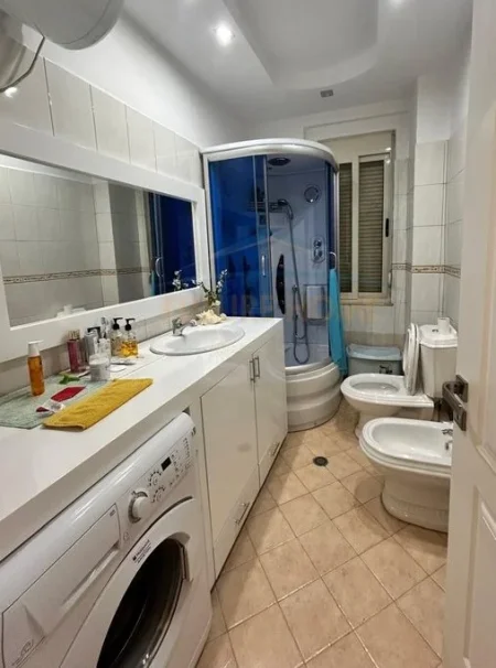 Qera,Apartament 2+1, Fresk, Tirane