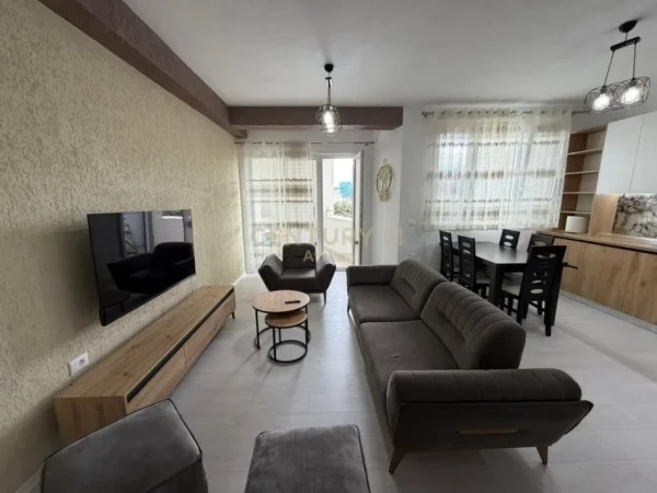 Tirane, jap me qera apartament 2+1 Kati 2, 104 m² 650 € (Unaza e Re)