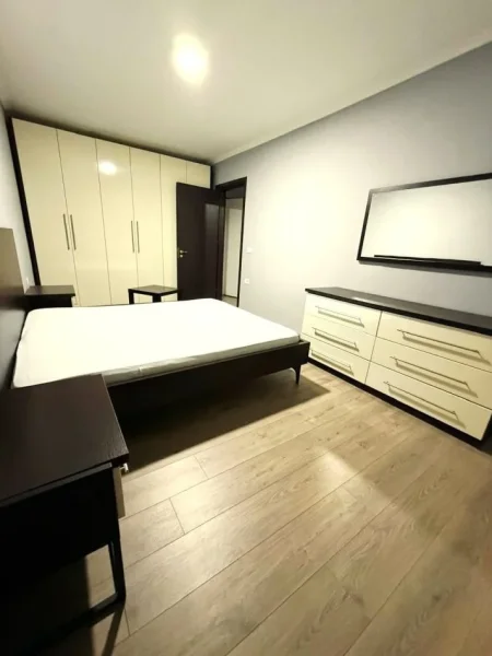 Tirane, shitet apartament 2+1 , 84 m² 136.000 € (Oxhaku)