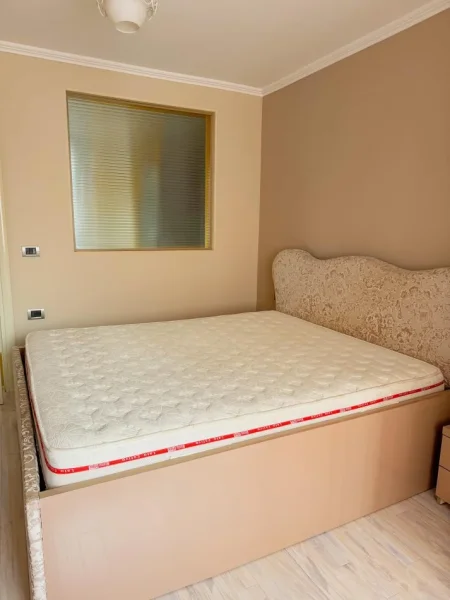 Tirane, jepet me qera apartament 2+1 Kati 3, 76 m² 900 € (Qender , Bulevardi Zogu i 1)