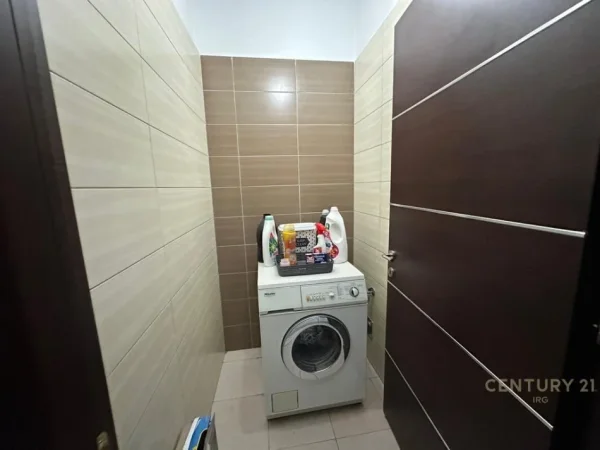 Tirane, jap me qera apartament 2+1 Kati 2, 90 m² 600 € (Fabrika e Miellit)