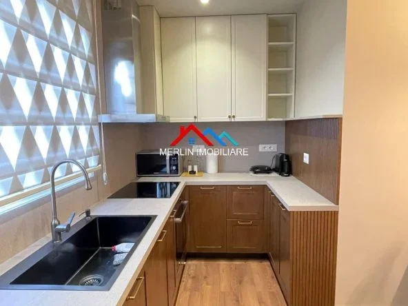 Tirane, jepet me qera apartament 2+1+Ballkon Kati 2, 80 m² 622 € (RRUGA QEMAL BUTKA.SELITE)