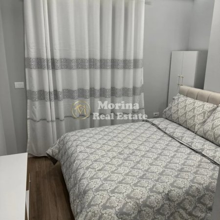 Tirane, jepet me qera apartament 2+1 Kati 3, 90 m² 900 € (Pazari Ri)