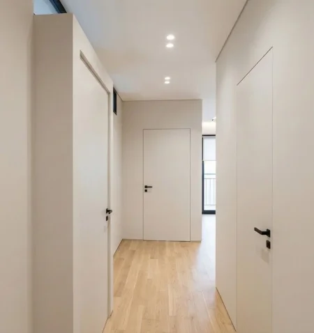 Tirane, jepet me qera zyre Kati 5, 83 m² 1.500 € (LIQENI THATE)