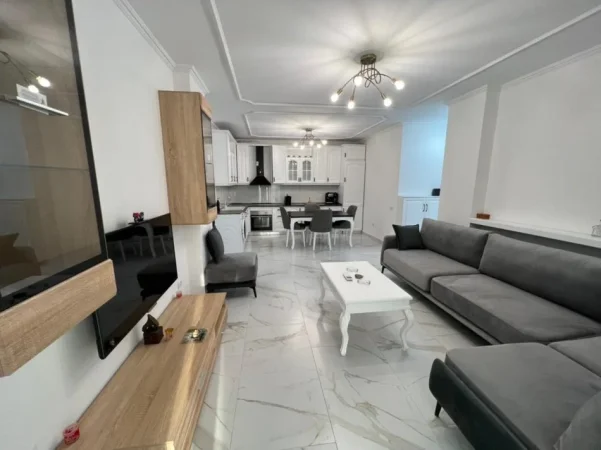 Tirane, jepet me qera apartament 2+1+Ballkon Kati 4, 110 m² 1.000 € (sheshi willson)