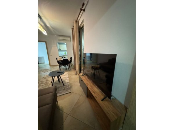 Qera, Apartament 3+1, Rruga e Kavajes, Tirane.