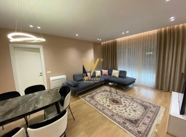 Tirane, jepet me qera apartament 2+1+Ballkon Kati 1, 100 m² 800 € (RRUGA E DIBRES)