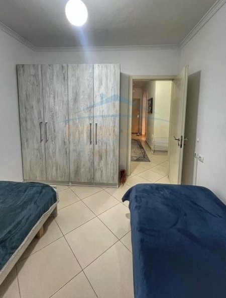 Qera, Apartament 2+1+2, Selitë