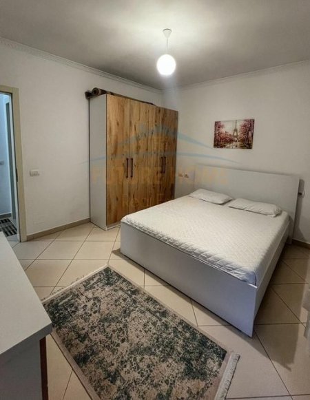 Qera, Apartament 2+1+2, Selitë