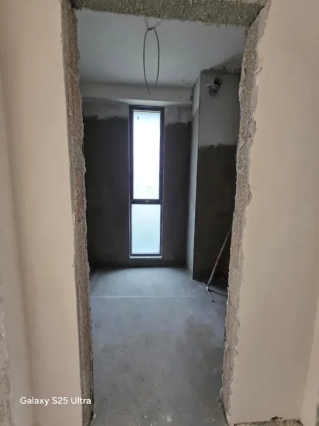 Tirane, shitet 2+1 Kati 0, 325.000 € (Rezidenca Tulipan)