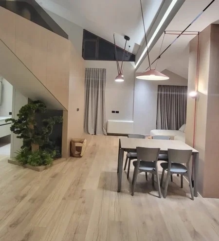 Tirane, shitet apartament 3+1 Kati 6, 180 m² (KODRA DIELLIT)
