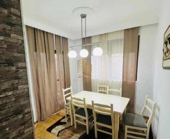Tirane, jepet me qera apartament 3+1 Kati 2, 135 m² 650 € (Don Bosko)