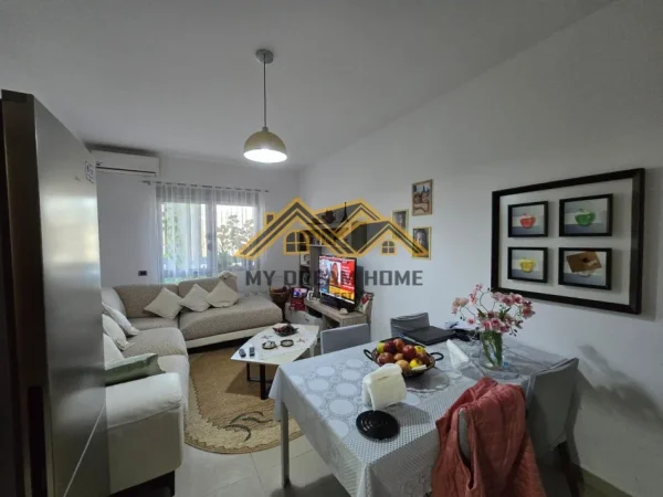 Durres, shitet apartament 2+1 , 95 m² 130.000 € (golem)