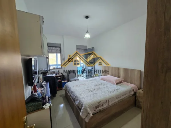 Durres, shitet apartament 2+1 , 95 m² 130.000 € (golem)