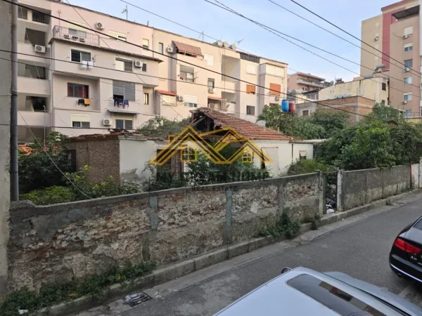 Durres, shitet apartament 1+1 , 300 m² 165.000 € (durres)