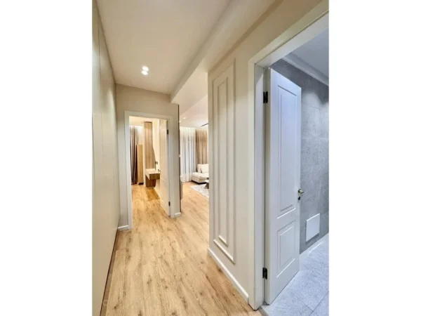 Tirane, jepet me qera apartament 1+1 Kati 7, 75 m² 1.400 € (Stadiumi Air Albania Metropol132928)