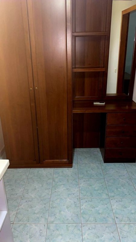 Tirane, jepet me qera apartament 1+1+Ballkon Kati 5, 70 m² 450 € 