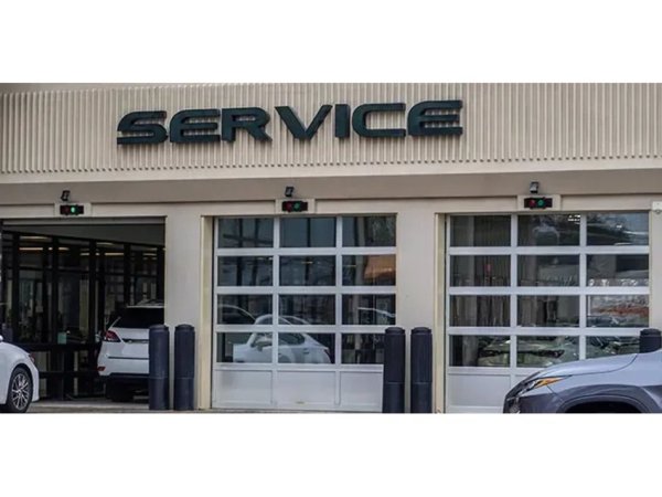 Tirane, shitet ambjent biznesi Kati 2, 76 m² 275.000 € (Laprake)