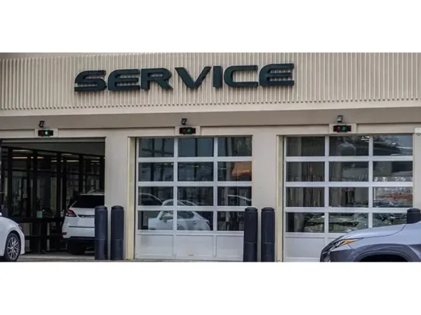 Tirane, shitet ambjent biznesi Kati 2, 76 m² 275.000 € (Laprake)