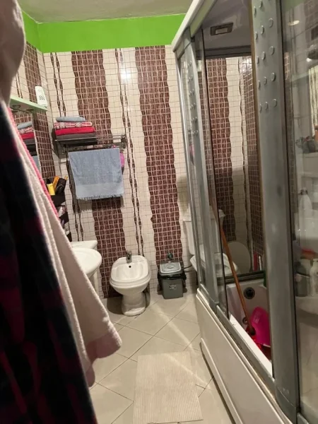 Tirane, shitet apartament 2+1 Kati 7, 117 m² 162.000 € (Astir)