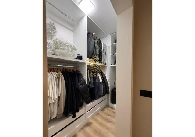 Tirane, shitet apartament 2+1+Ballkon Kati 1, 113 m² 365.000 € (Komuna e Parisit, Kika 3)