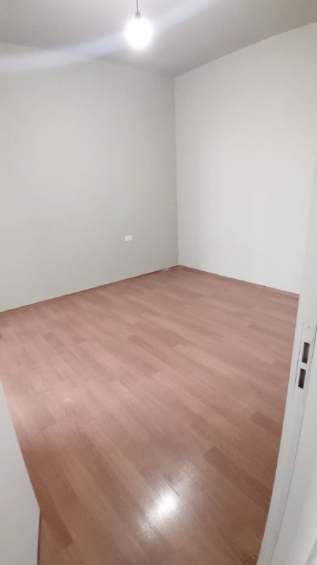 Tirane, jepet me qera apartament 1+1+Ballkon Kati 8, 65 m² 420 € (ASTIR)