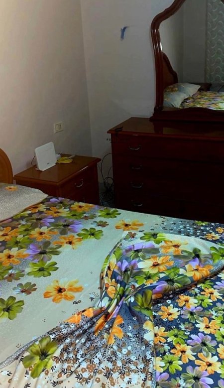 Tirane, jepet me qera apartament 1+1 Kati 5, 60 m² 450 € (ISH PARKU)