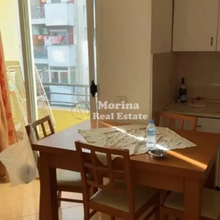 Tirane, jepet me qera apartament 1+1 Kati 2, 56 m² 400 € (Yzberisht)