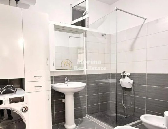 Tirane, jepet me qera apartament 2+1 Kati 7, 115 m² 650 € (Astir)