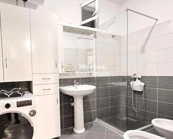Tirane, jepet me qera apartament 2+1 Kati 7, 115 m² 650 € (Astir)