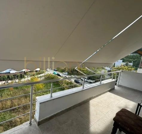 Tirane, jepet me qera 2+1+Ballkon , 100 m² 480 € (Fresk)