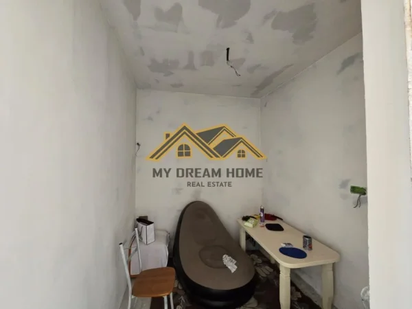 Durres, shitet apartament 2+1+Aneks+Ballkon , 127 m² 180.000 € (qender)