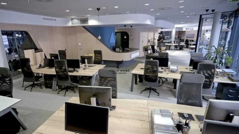 Tirane, jepet me qera zyre Kati 7&8, 840 m² 6.800 € (STACIONI TRENIT)