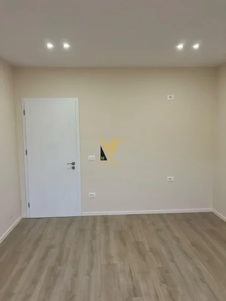 Tirane, shitet apartament 1+1+Ballkon Kati 1, 50 m² 95.000 € (SHKEMBI I KAVAJES)