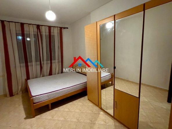 Tirane, jepet me qera apartament 2+1+Ballkon Kati 5, 63 m² 416 € (RRUGA JOKLIN PERSI,YZBERISHT)