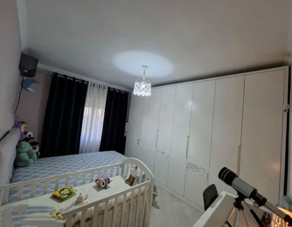 Tirane, shitet apartament 1+1 Kati 3, 6.700.000 leke(67 milion leke)