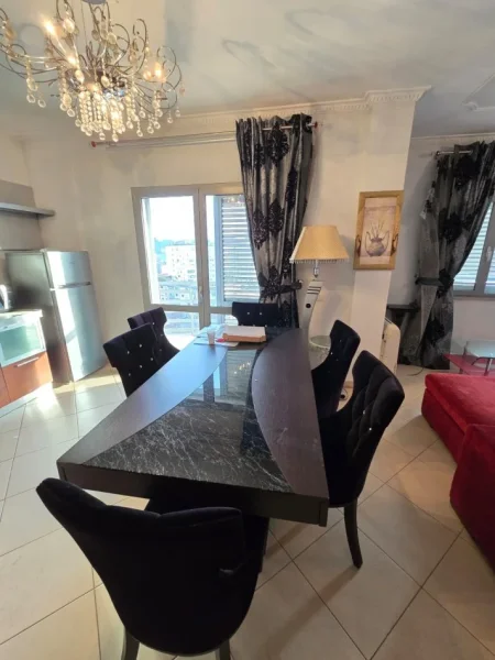 Tirane, jepet me qera apartament 2+1 Kati 9, 116 m² 600 € (ZOGU I ZI)