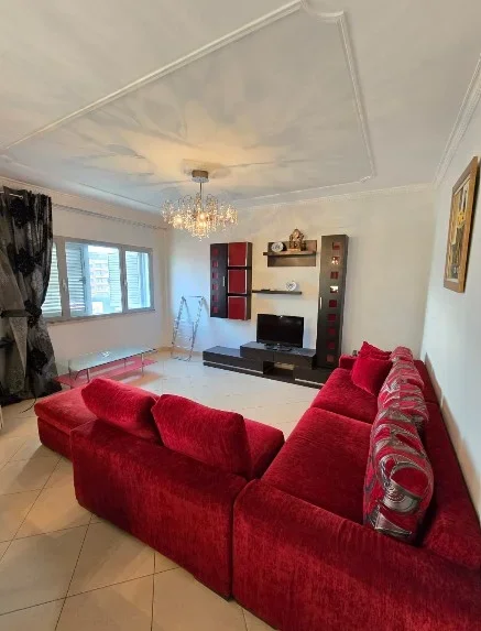 Tirane, jepet me qera apartament 2+1 , 116 m² 600 € 