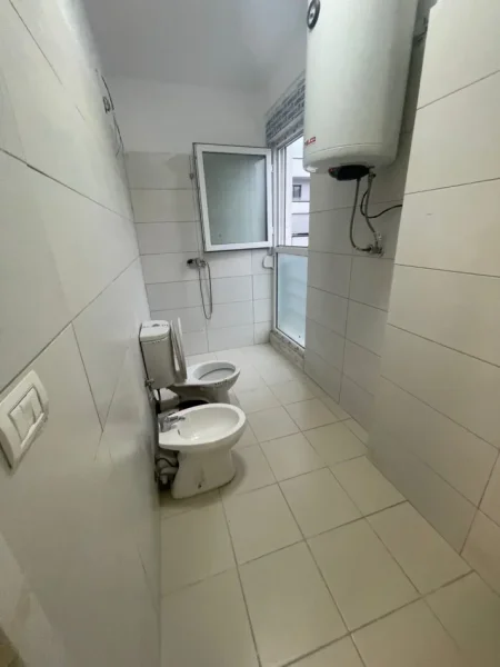 Jepet me Qera Apartament 3+1+2 ne 5 Maji,  500 €URO