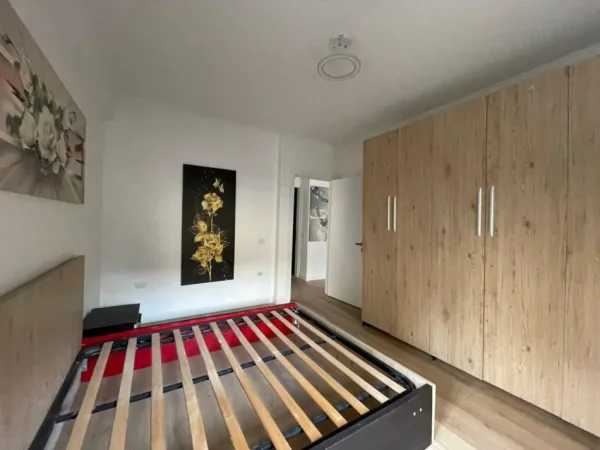 Tirane, shitet apartament 2+1 Kati 1, 87 m² 180.000 € (Don Bosko)